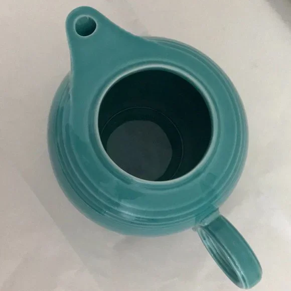 Turquoise Fiestaware Teapot - Picture 6 of 11